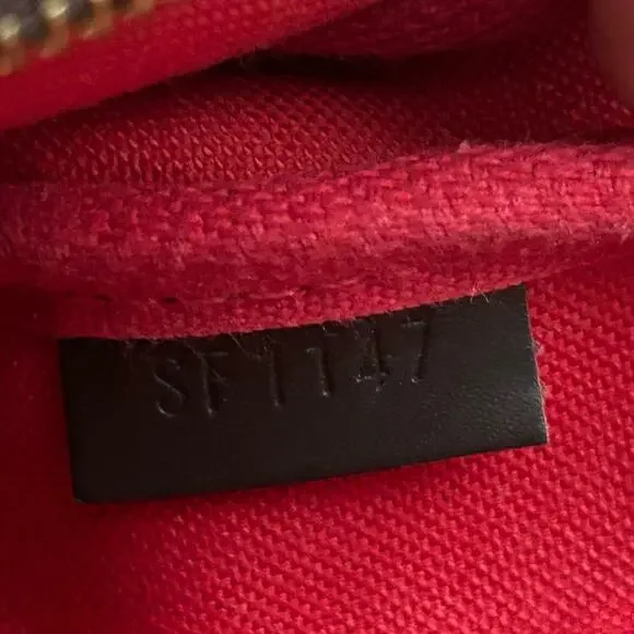 Louis Vuitton mini Pochette accessories Damier Ebene print - Picture 11 of 11